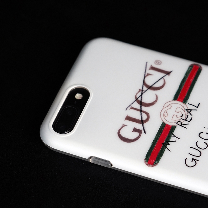 Gucci アイフォンXケース