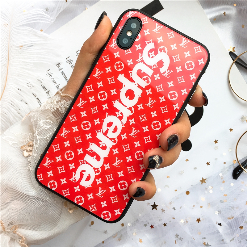 iphone xrケース ブランド supreme