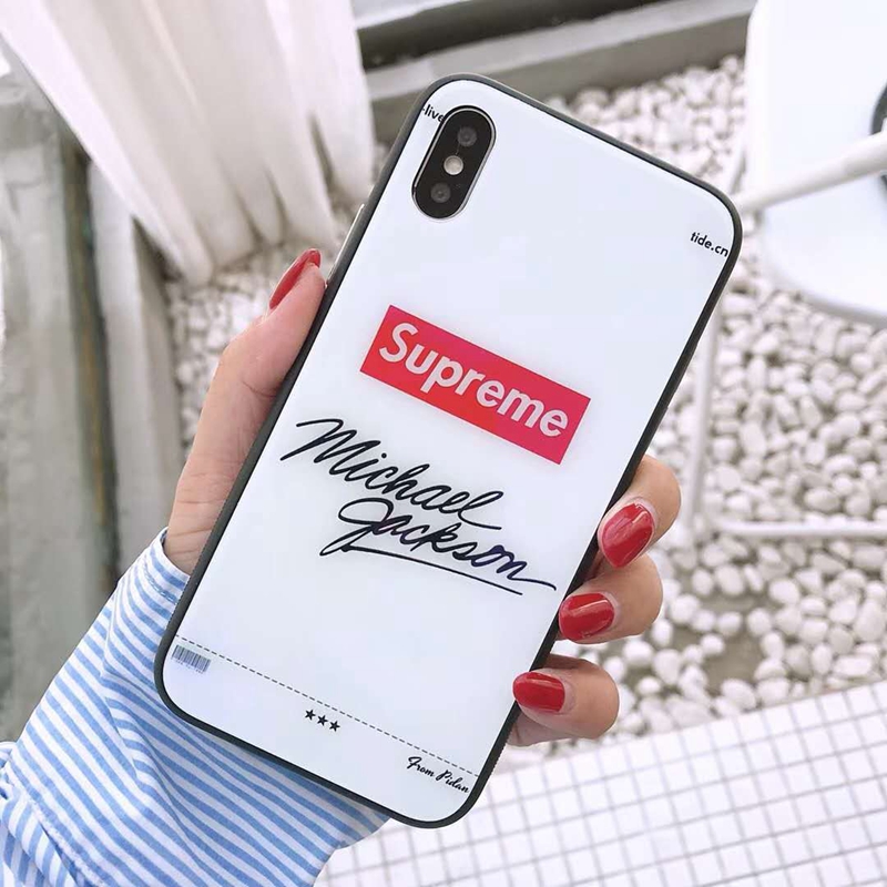 Supreme iphone xrケース