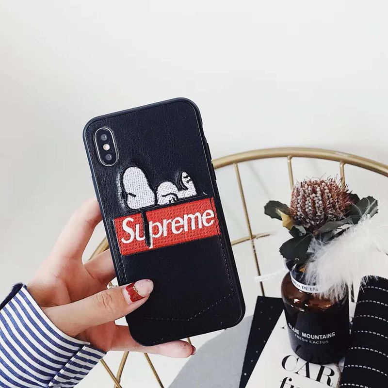 iphone xケース ブランド Supreme