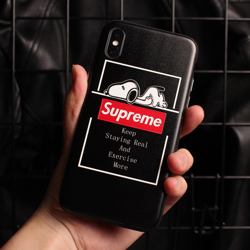 supreme iphone xsケース