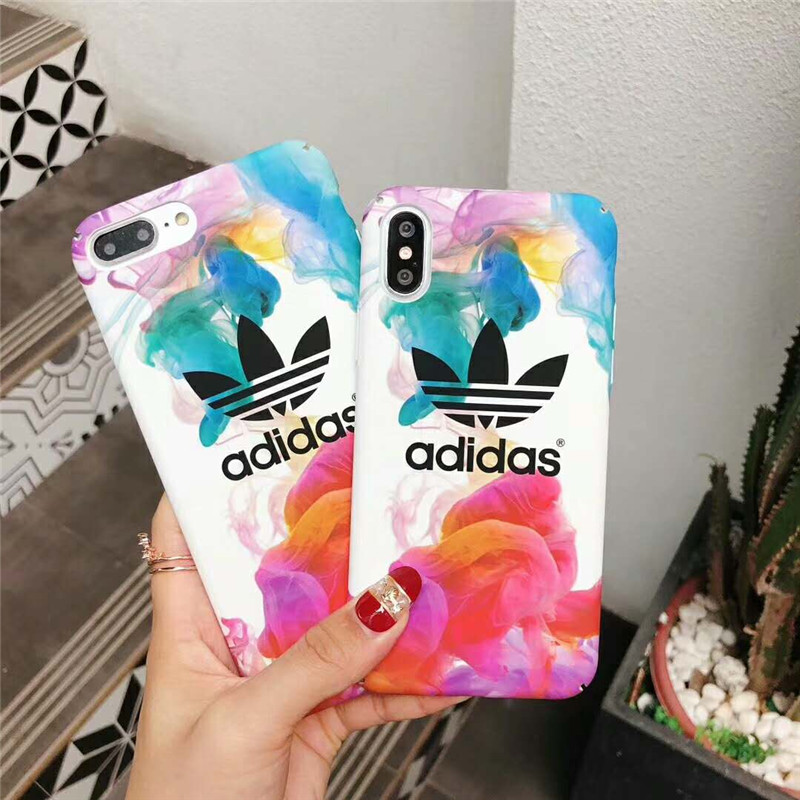 Adidas iPhone xrケース