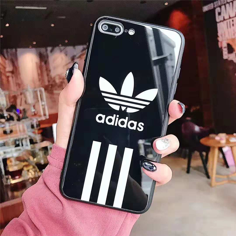 iphone xrケース ADIDAS