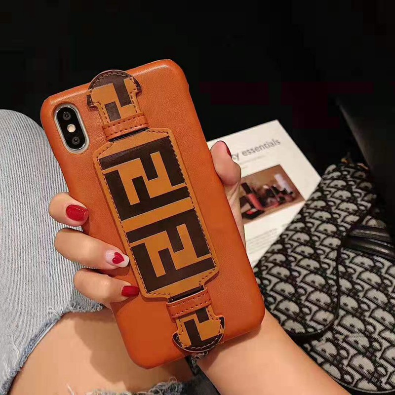 オシャレハンドベルト付きiphone X/8/7 plusケース FENDI