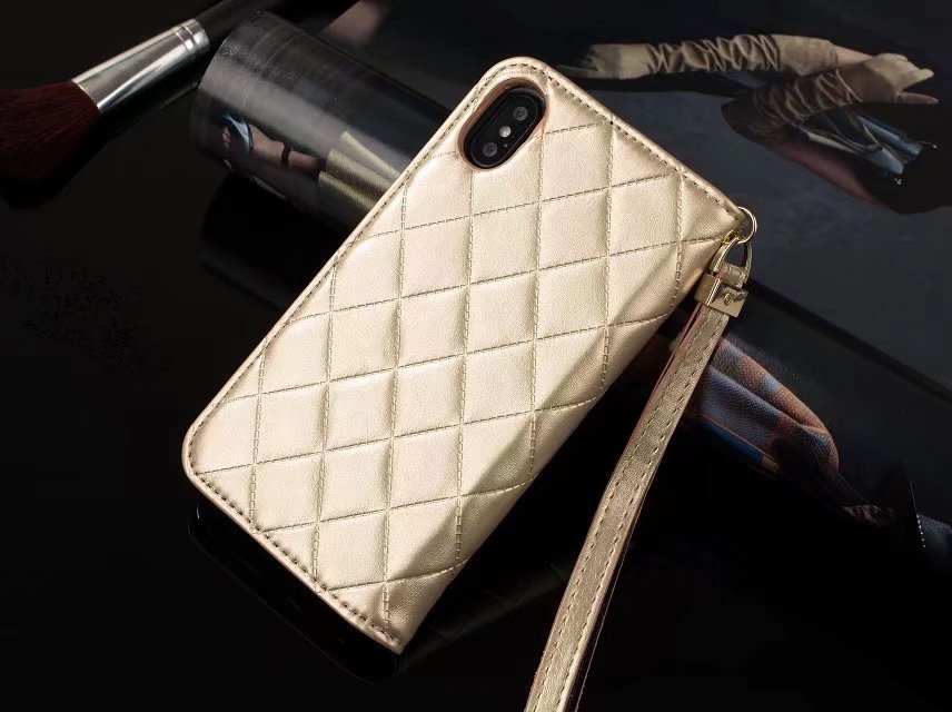 アディダス iPhone7 plusカバー ジャケット
