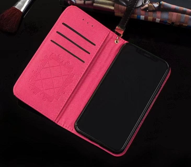 アディダス iPhone7 plusカバー ジャケット