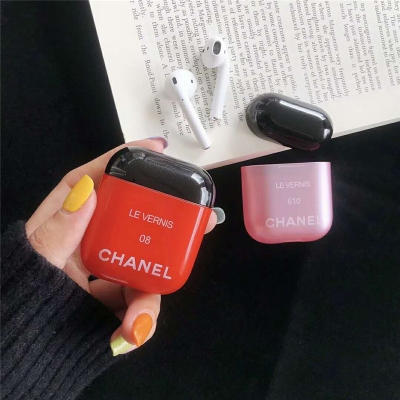 CHANEL エアーポッズ プロ/3/2/1ケース イヤホン 紛失防止  耐衝撃 フック付き