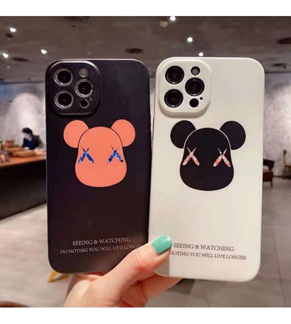 カウズ/KAWS ブランド iphone se 第3世代/13/13 pro/13 pro maxケース ハンドバンド付き 韓国風 ホルダー付 個性潮 iphone x/xr/xs/xs maxケース 落下防止 ファッション ins風 iphone 11/11 pro/11 pro maxケース かわいい iphone x/8/7 plusケース大人気