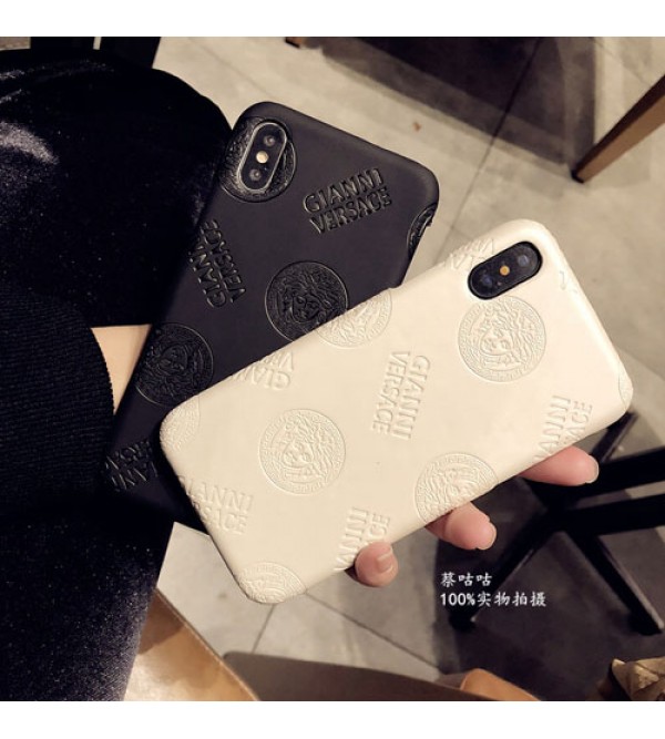 iphone 12 ケースブランドversace iPhone xr/xs max/xsケース ヴェルサーチ iphone x/8/7/se2スマホケース ジャケット Iphone6/6sカバー 凹み紋