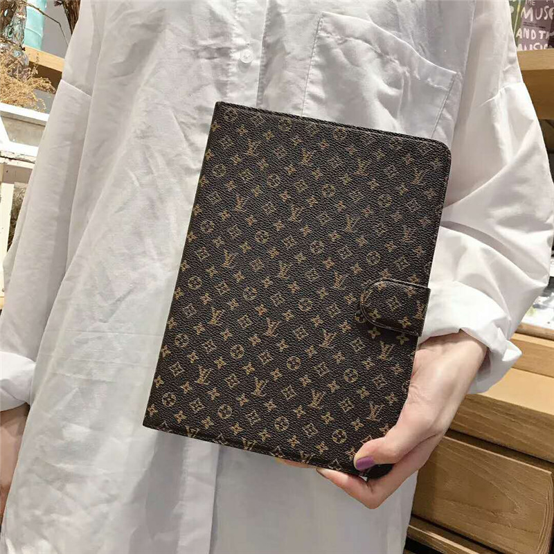 LV Burberry ブランド ipad mini 6/9保護カバー ルイヴィトン モノグラム バーバリー 高級 メンズ レディーズ