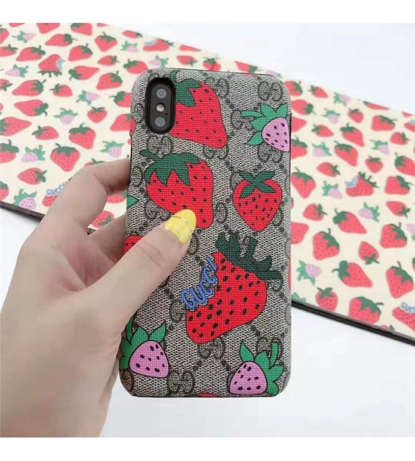 iphone12ケースグッチ GUCCI galaxy S10plusケース iphone xrケース いちご 人気 ブランド galaxy S10ケース iphone xs max/x/10/8plus/se2ケース おしゃれ galaxyS9/S8plusケース 可愛い 芸能人愛用