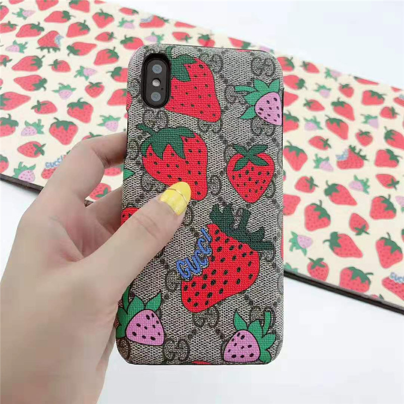 iphone12ケースグッチ GUCCI galaxy S10plusケース iphone xrケース いちご 人気 ブランド galaxy S10ケース iphone xs max/x/10/8plus/se2ケース おしゃれ galaxyS9/S8plusケース 可愛い 芸能人愛用