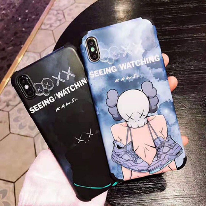 iphone 13 ケースKAWS iphone 11pro max/se2ケース iphone xr/xs maxケース 個性 人気キャラクター アイフォン x/8/7 plusケース ファッション