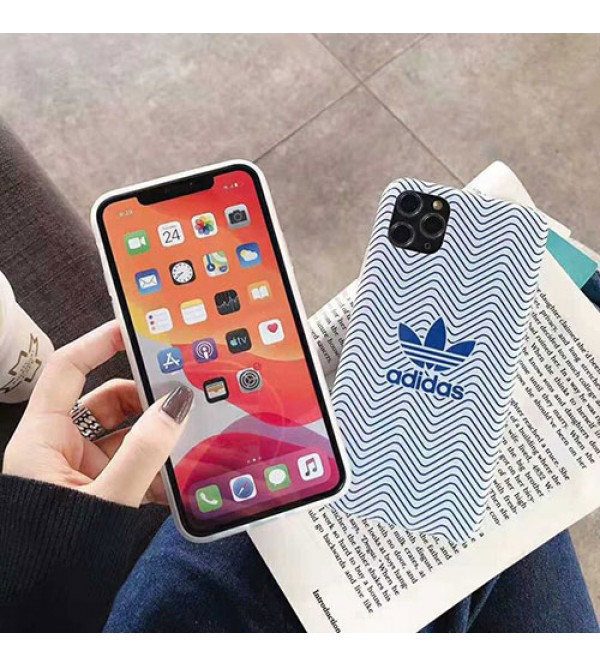 Adidas/アディダスiphone 12ケース潮流ブランドアディダスiphone11/11pro /11pro max/se2ケース個性iphone x/xs/xr/xs maxケース可愛い   iphone7/8/plusケースジャケット型 オシャレ 激安新品