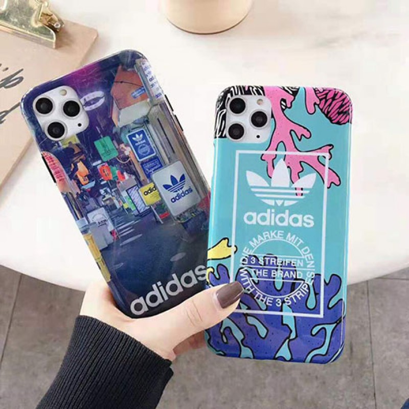 Adidas/アディダスiphone 12ケース潮流ブランドアディダスiphone11/11pro /11pro max/se2ケース個性iphone x/xs/xr/xs maxケース可愛い   iphone7/8/plusケースジャケット型 オシャレ 激安新品