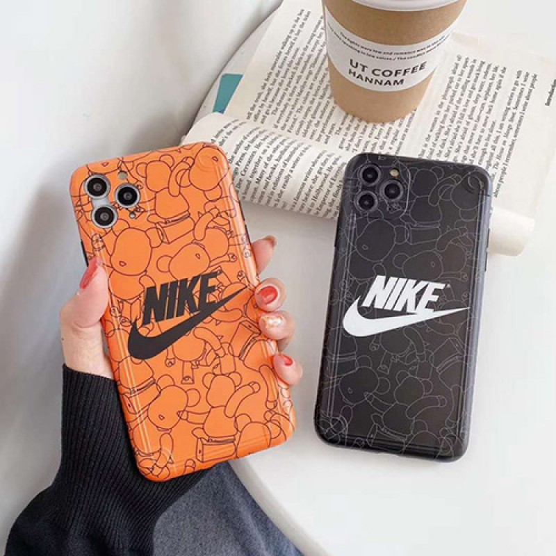 Nike/ナイキ女性向け iphone x/8/7 plus /se2ケースiphone 12ケースGLOOMY BEARブランドモノグラム iphone11/11pro maxケース ブランド iphone xr/xs maxケース大人気