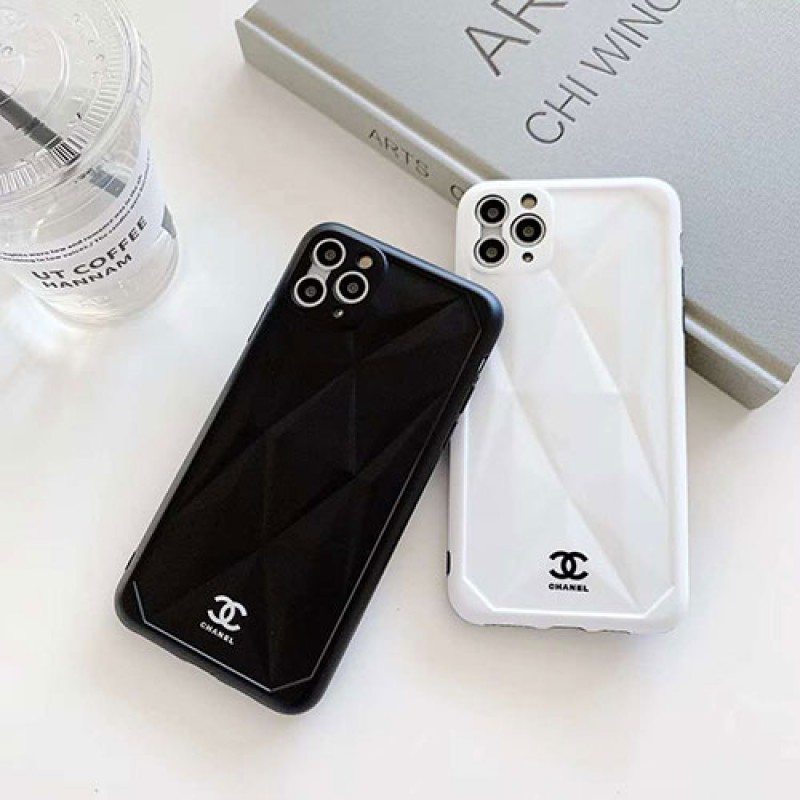 Chanel/シャネルペアお揃い アイフォン11ケース iphone xs/x/8/7/se2ケースアイフォンiphone 12ケース ファッション経典 メンズ個性潮 iphone x/xr/xs/xs maxケース ファッションシンプル  ジャケット