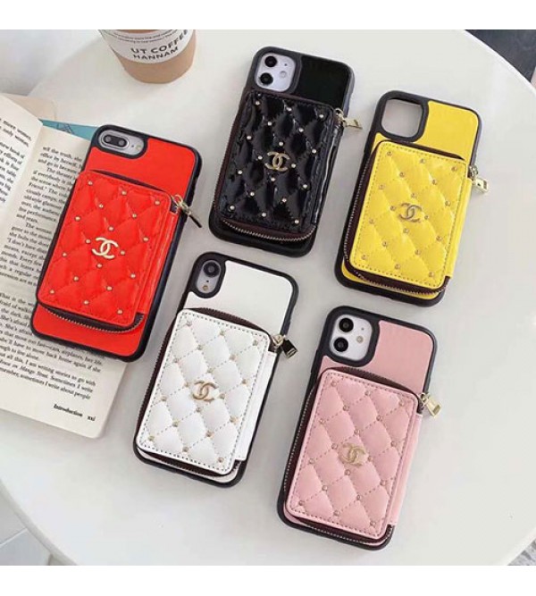 Chanel/シャネル ペアお揃い iphone13/12s/12 pro maxケース iphone xs/x/8/7/se2ケース アイフォン11/x/8/7スマホケース ブランド LINEで簡単にご注文可レディース アイフォンiphone xs/11/8 plusケース おまけつきアイフォン12カバー レディース バッグ型 ブランド