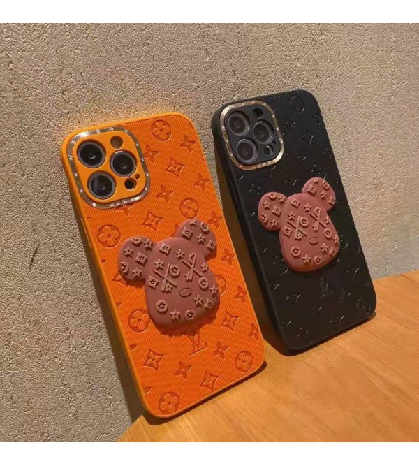 ルイヴィトン LV コラボ iphone 13/13 pro/13 mini/13 pro maxケース 韓国風 KAWS/カウズ 芸能人愛用 ハイブランド 熊柄 モノグラム ジャケット型 アイフォン13/12 pro max/11X/8/7カバーファッション 激安 2021 高級 メンズ レディーズ