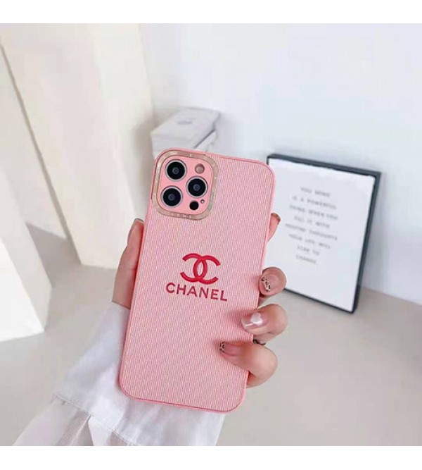 シャネル ブランド ジャケット型 iphone 13/13 pro/13 pro max/13 miniケース 激安 CHANEL 高級感 コーデュロイ柄 シリコン製 おしゃれ ブランド保護ケース 個性潮 アイフォン13/13 pro/13 pro max/12スマホケース アイドル愛用 男女兼用