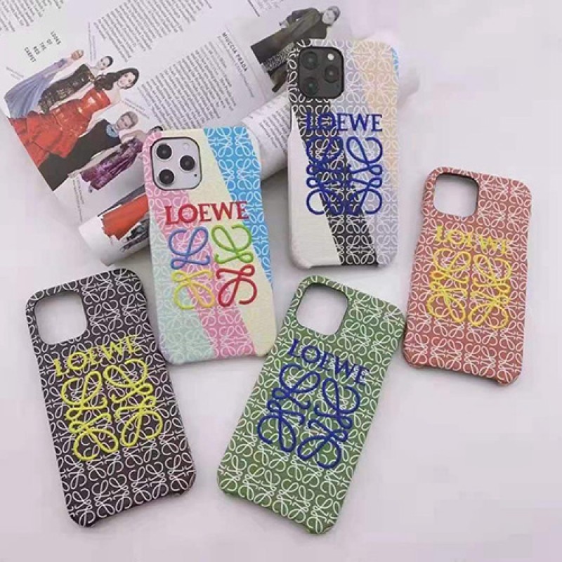 ロエベ ブランド風 iphone13 pro/13 pro max/13 miniケース Loewe 潮流 ジャケット型 モノグラム 刺繍 アイフォン13/12/11/11 pro/11 pro max/se2革製 ケース 個性 設計 激安 IPHONE X/XS/XR/8/7スマホケース 防塵 アイドル愛用 質感 メンズ レディーズ