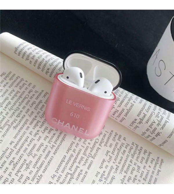 CHANEL/シャネル Air pods 3/2/1/proケース 紛失防止 ブランド エアーポッズ プロ/3/2/1ケース 小香風 イヤホンケース 紛失防止  耐衝撃 軽量 フック付きシリコン製 落下防止