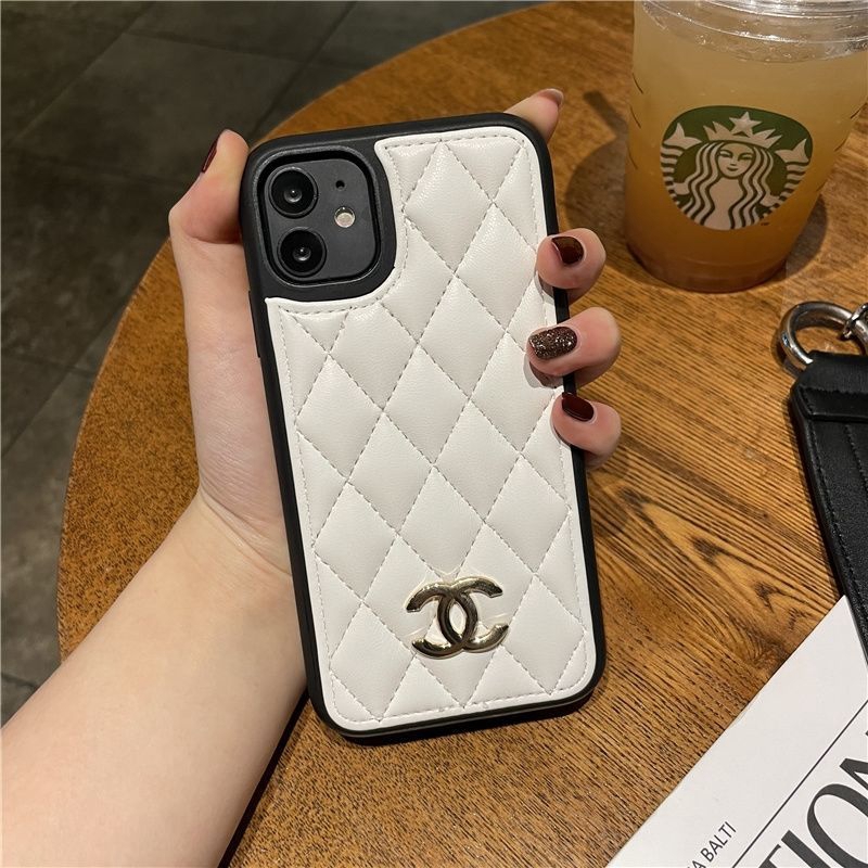 CHANEL シャネル ブランド iphone 15/14/13 pro/13 pro max/13 miniケース 可愛い ステッチ 菱形柄 レザー ジャケット型 TPU アイフォン15/1413カバー 安い レディース愛用