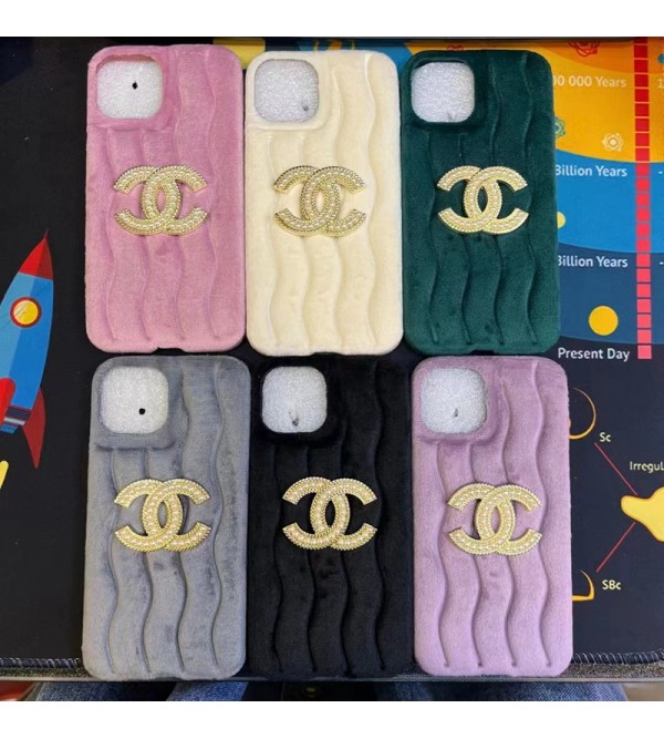 Chanel シャネル イブサンローラン プラダ ディオール ブランド iphone14/14 pro/14 pro maxケース 個性 フワフワ セレブ愛用 ins風 かわいい ジャケット型 アイフォン14/13/12/11ケース ファッション 大人気 レディース 