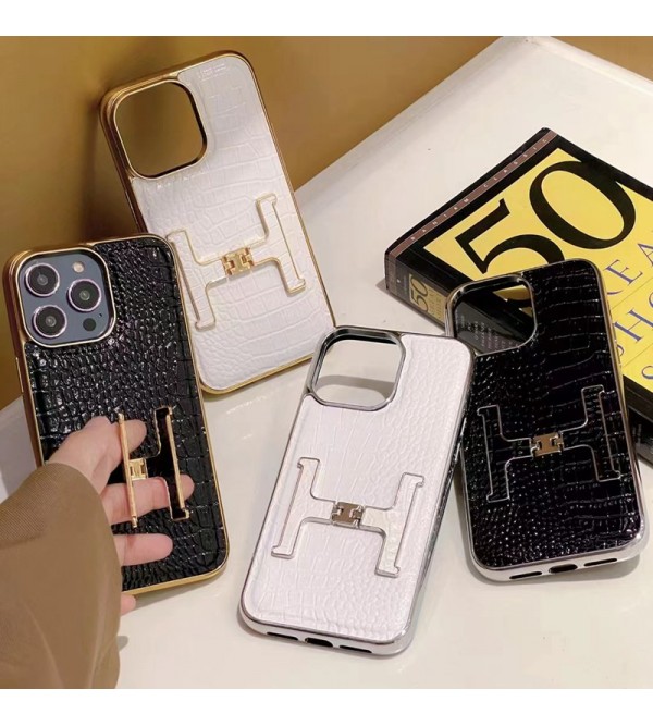 PRADA/プラダ HERMES/エルメス ブランド iPhone 14/14 Pro/14 Pro Maxケース かわいい モノグラム ワニ レザー スタンド機能 革 ジャケット型 コピー アイフォン14/14プロ/14プロ マックス/13/12/11カバー コピー パロディ風 新品 メンズ レディース