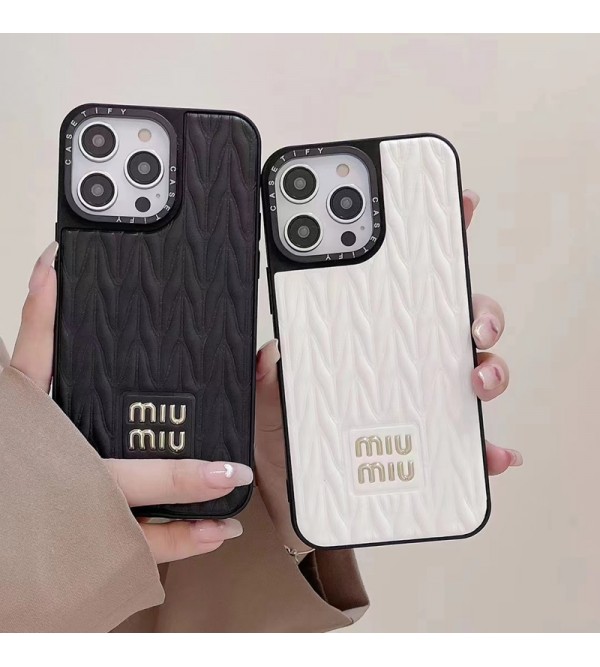 MiuMiu ミュウミュウ ブランド iphone 14/14 pro/14 pro maxケース かわいい キラキラ ジャケット型 モノグラム アイフォン14/13/12カバー  ファッション メンズ レディーズ