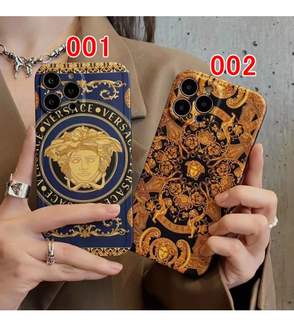 VERSACE ブランド ヴェルサーチ iphone 14/14 pro/14 pro maxケース オシャレ メドゥーサ柄 ジャケット型 モノグラム アイフォン14/13/12/11カバー 大人気 メンズ レディーズ