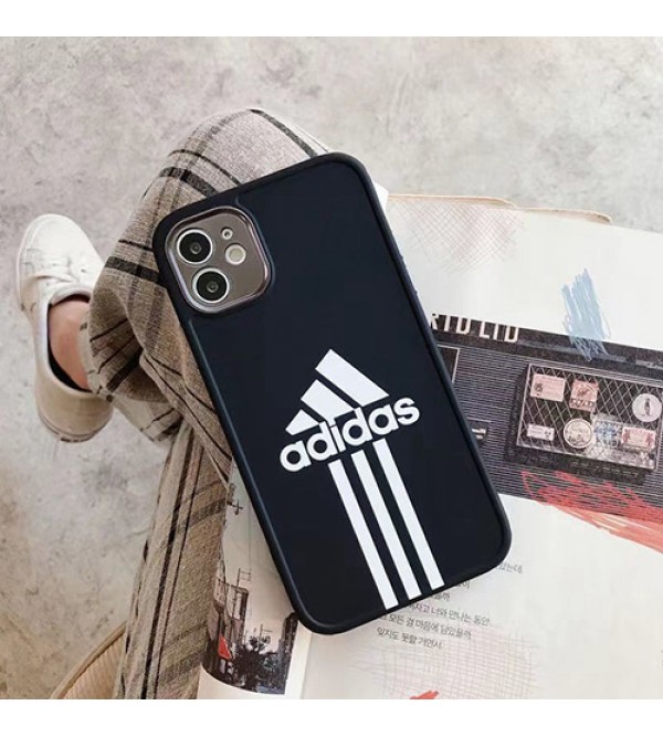 ADIDAS ブランド iphone 13 pro/13 pro max/13 miniケース アディダス モノグラム シンプル トレフォイル ジャケット型 ストランプ柄 アイフォン13/12/11/x/xs/xr/8/7カバー ファッション メンズ レディース