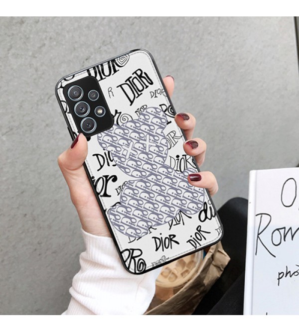 DIOR ディオール ハイブランド iphone 14/14 pro/14 pro max/14 plusケース 経典 熊柄 kaws カウズ Galaxy A33/A53ケース 激安 ジャケット型 ギャラクシーA72/A52カバー 保護 高級感 耐衝撃 オーダーメイド 芸能人愛用 メンズ レディース