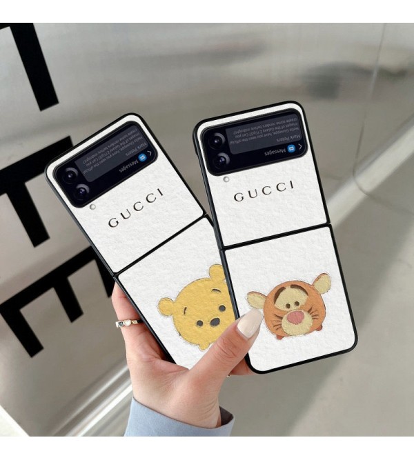 グッチ/Gucci ブランド Galaxy z flip3/z flipケース 折りたたむ保護 かわいい キャラクター風 ファッション セレブ愛用 激安 スマホケース ブランド LINEで簡単にご注文可モノグラム