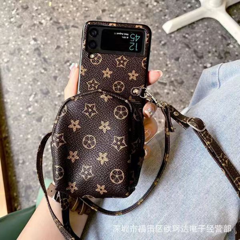 LV/ルイヴィトン Gucci/グッチ ブランド Galaxy z flip 4/3ケース かわいい 折りたたむ レザー ストラップ付き バング型 収納可能 モノグラム ブランド ギャラクシーZ Flip4/3カバー 保護 ファッション セレブ愛用 激安スマホケース