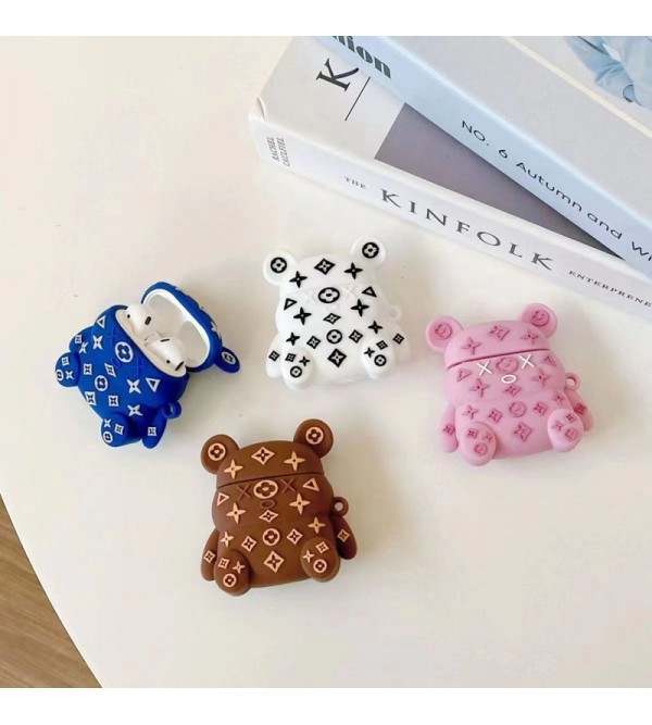 LV ルイヴィトン KAWS カウズ ハイブランド AirPods Pro 2/3ケース かわいい 熊柄 モノグラム シリコンカバー キャラクター風 第1/2/3世代 エアーポッズ3/プロ2/プロ/2/1カバー 収納便利 保護 メンズ レディース