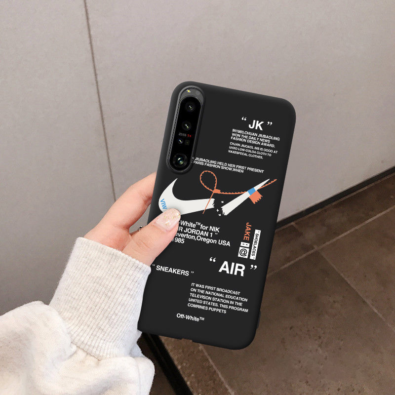 ナイキ Nike オフホワイト Off-White ブランド iphone 14 pro max plusケース 全機種対応 xperia 5iv/10 iv/ 1 ivスマホケース Air Jordan ジョンダン 耐衝撃 Galaxy S22/s22+/s22 ultra/note20カバー 黒色 モノグラム 個性 ファッション アイフォン ハイブランド エクスペリアカバー メンズ レディーズ