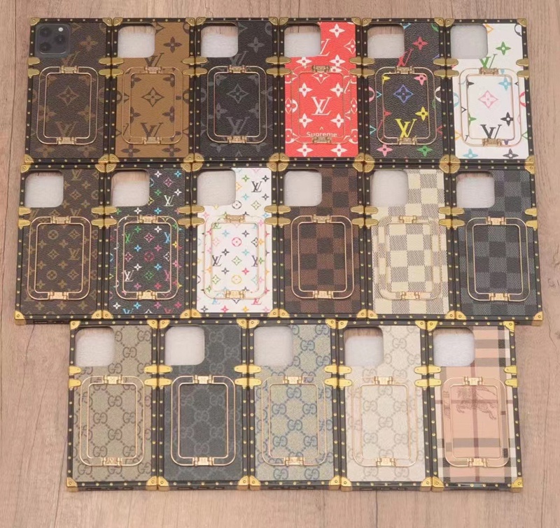 Gucci/LV/Supreme ブランド iphone 14/14 pro/14 pro max/14 plusケース おしゃれ ルイヴィトン トランク型 ハンドバンド付き モノグラム Burberry 保護