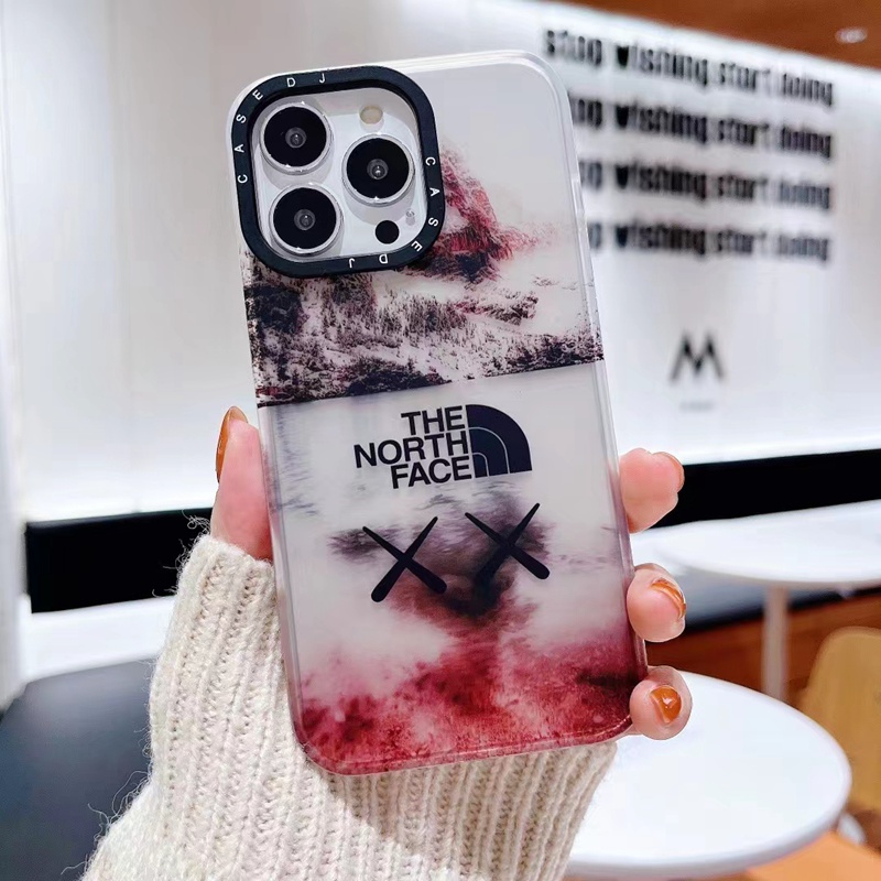 the north faceノースフェイスiphone14pro max plusケースkaws雪山クリア コラボ カウズ モノグラム アイフォン14プロ マックス 男女