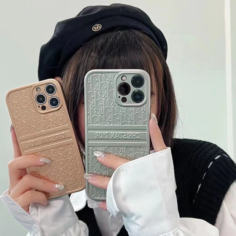 DIOR/ディオール iphone13 pro/13 pro maxケース ハイブランド おしゃれ ジャケット型 浮彫風 シリコン モノグラム